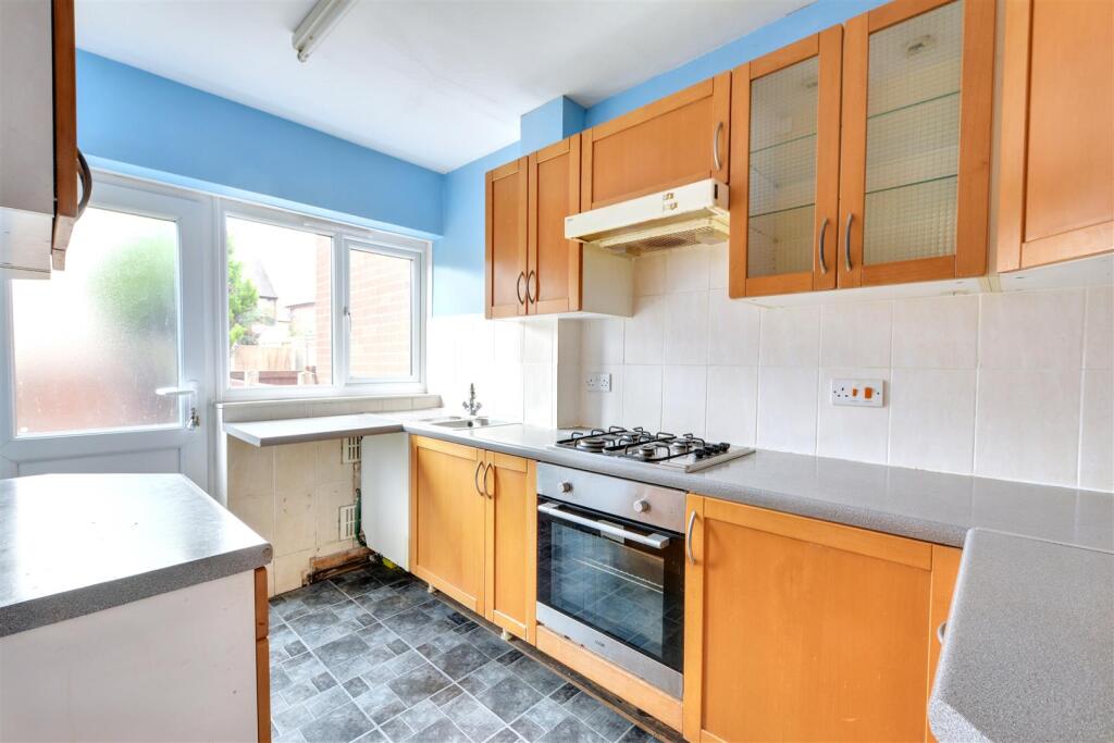 Kitchen_1.jpeg