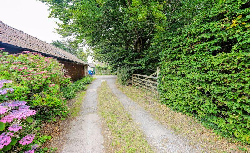 The approach to the house