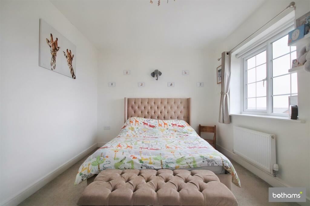 Bed 4 use 3rd floor.jpg