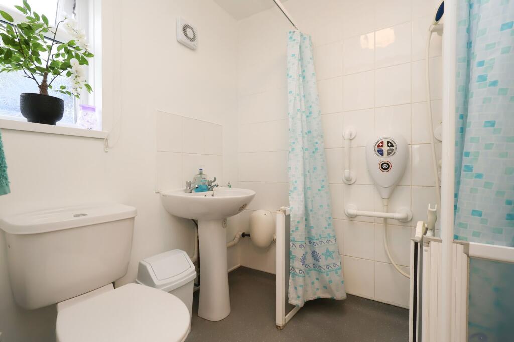Ground Floor Wet Room
