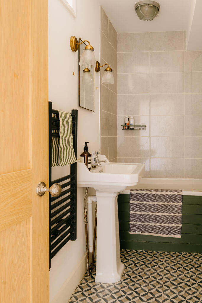 Croft-Hastings-EastHillHouse-Interior-24