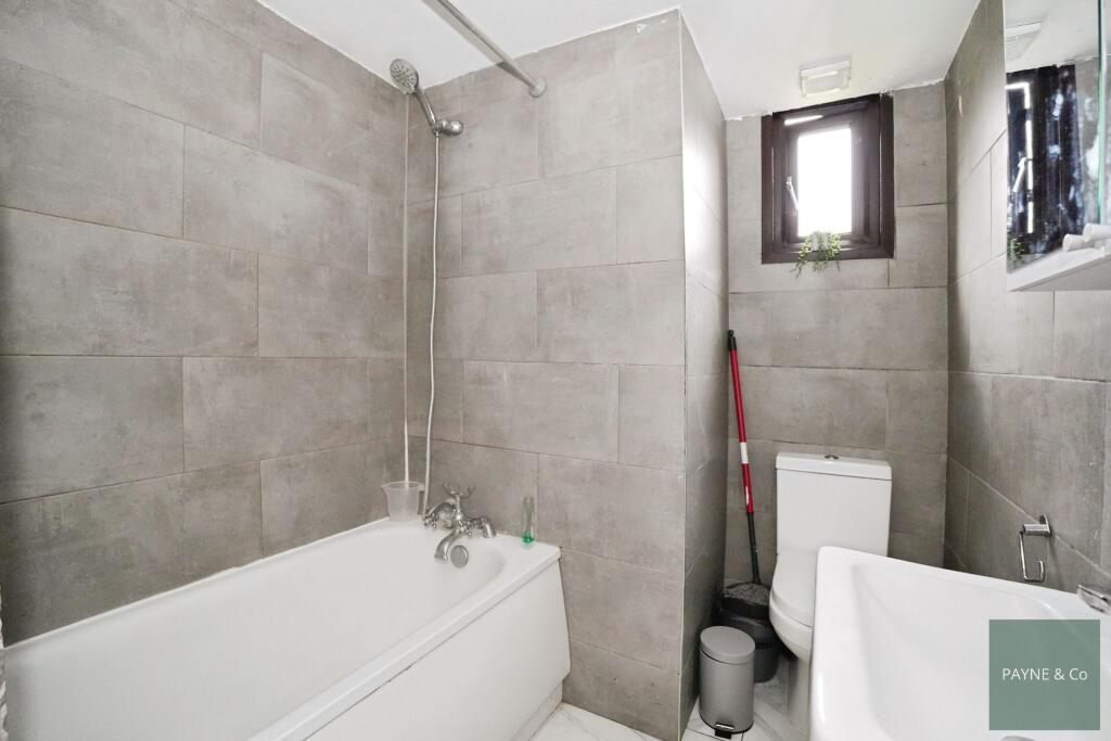 Ground Floor Bathroom/WC