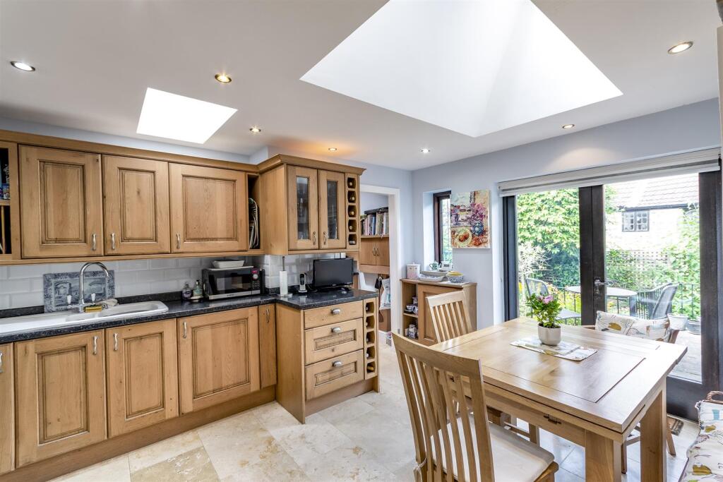Breakfast Kitchen