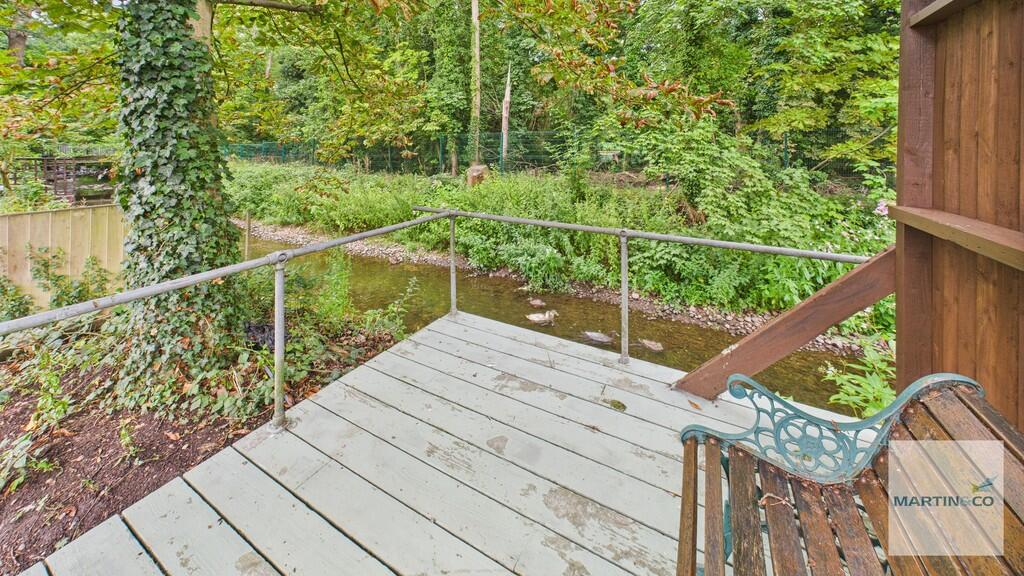 CAM03663G0-PR0166...