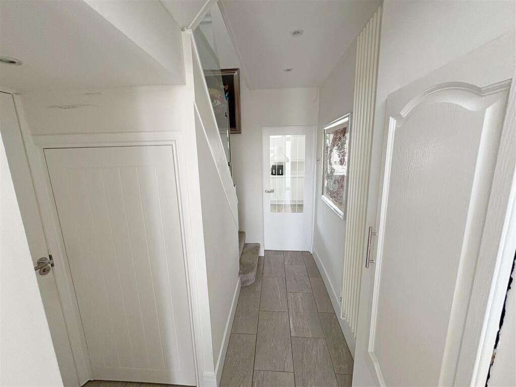 Hallway and storage  (1).jpg