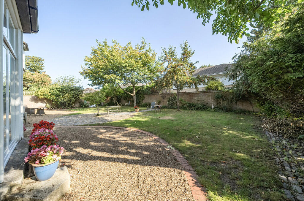 1340246-14-689ef2...