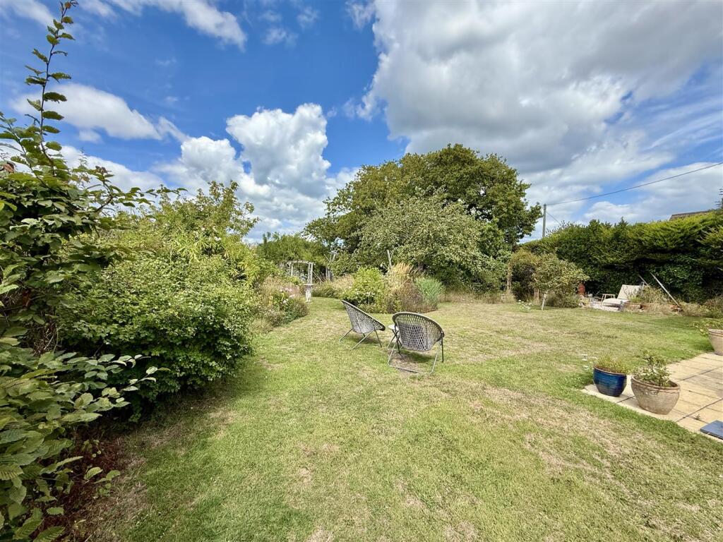 Rear Garden: