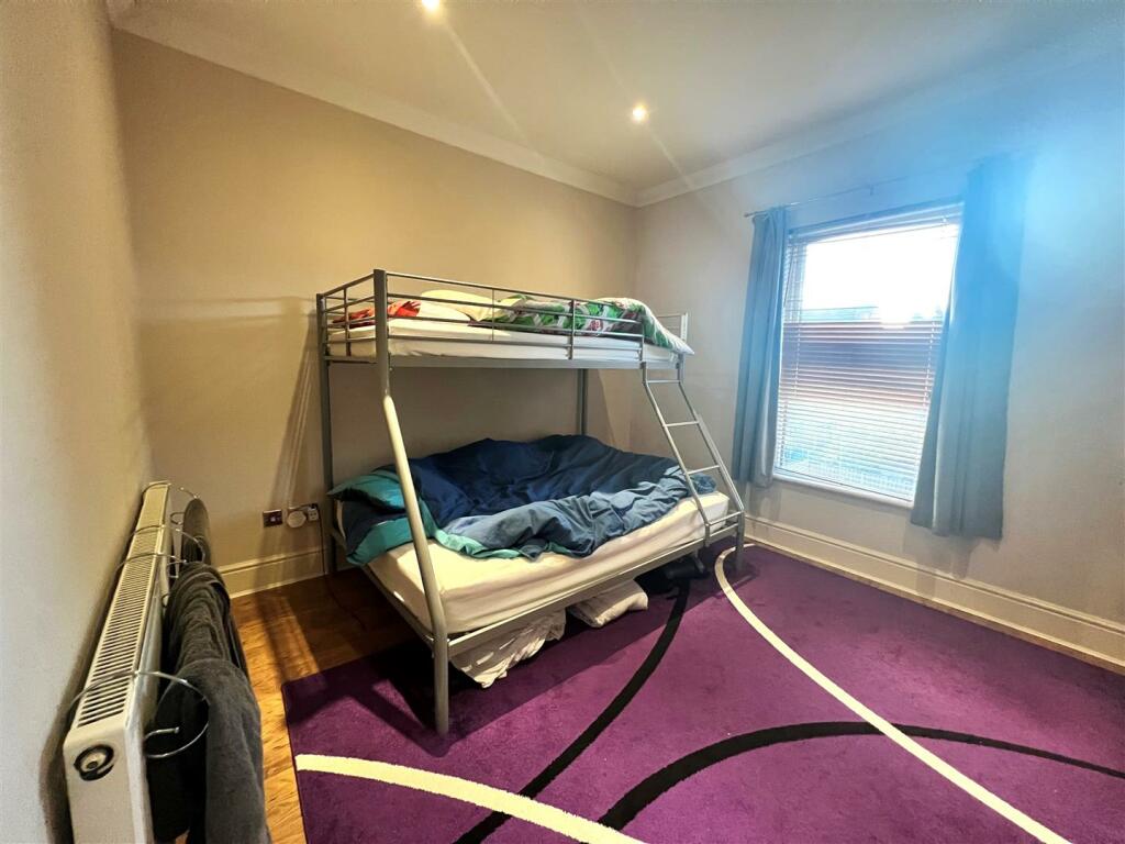 Bedroom.jpg