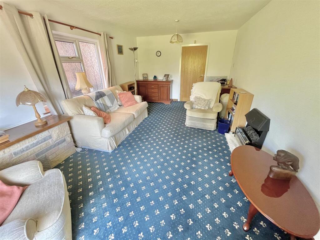 Family Room Aspect 3