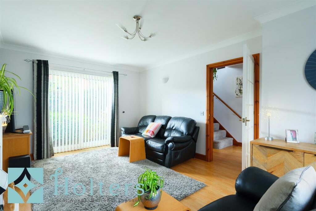 6 Canal Close, Newtown-27.jpg