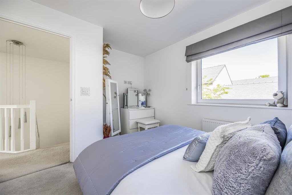 24 Angus Way, Waterlooville-PorticoMarketing-SoldB