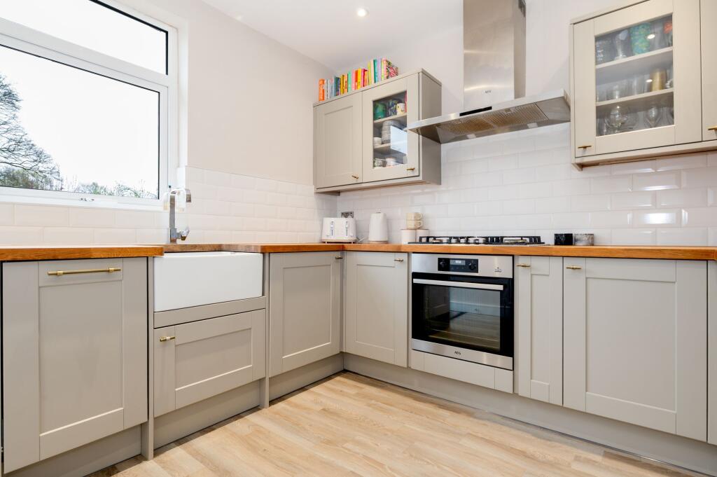 KITCHEN AND LIVING ROOM/DINING ROOM