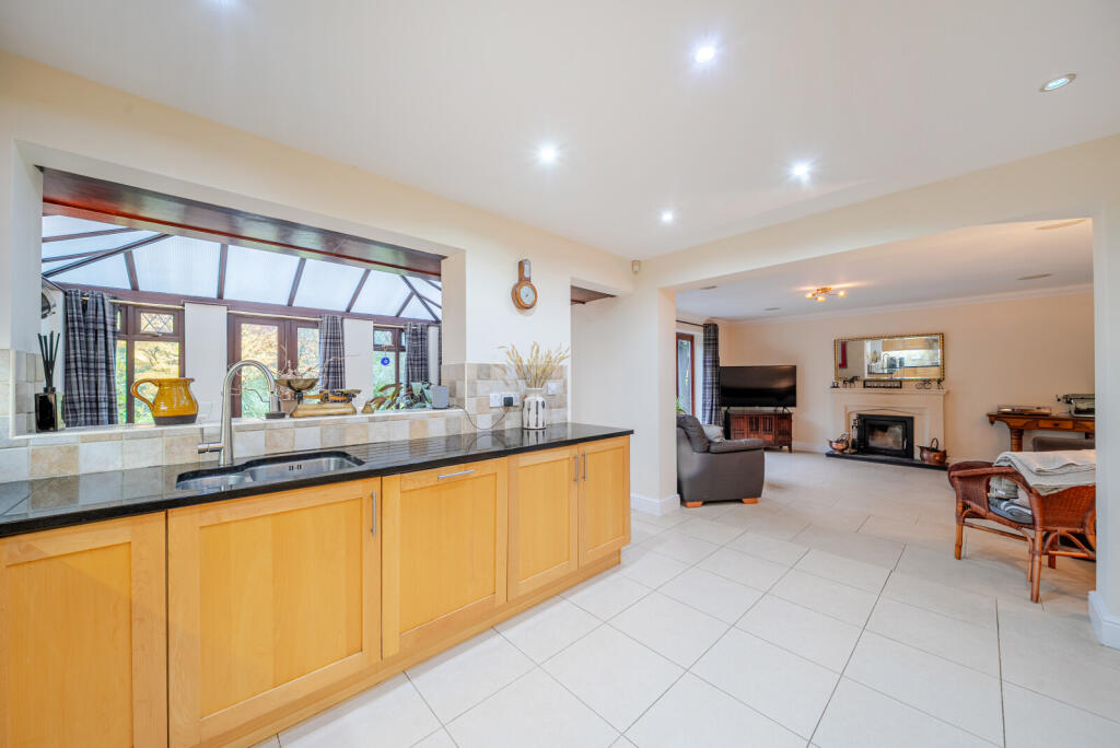 1372612-20-6901f8...