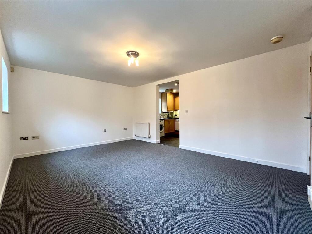 Living Area Aspect 2