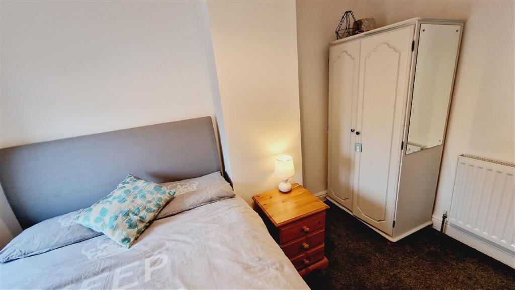 Bed 2 2