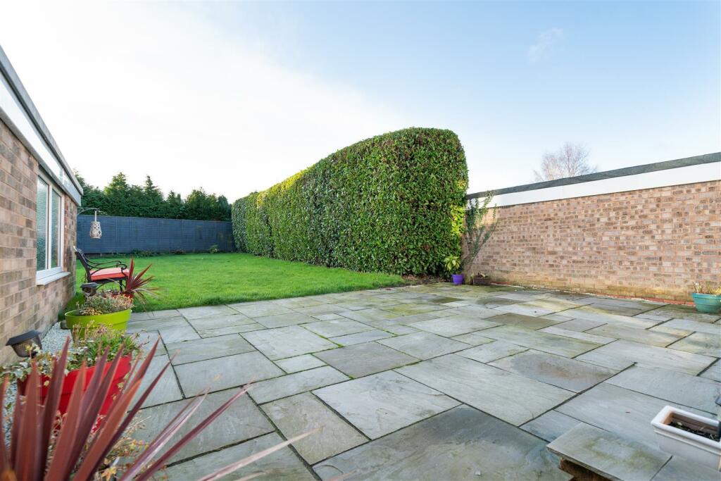 Garden-3.jpg