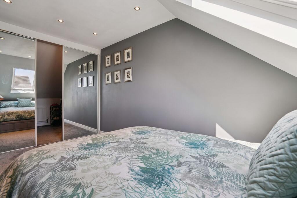 Main bedroom