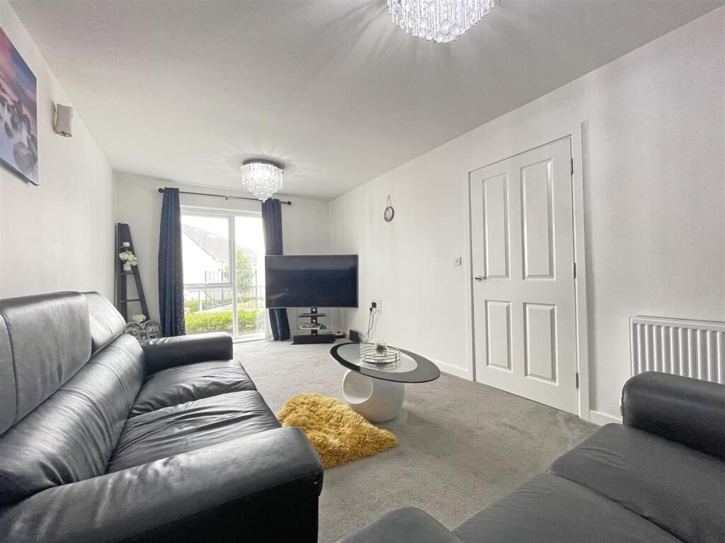 Draco Drive 4 - Living Room.jpg