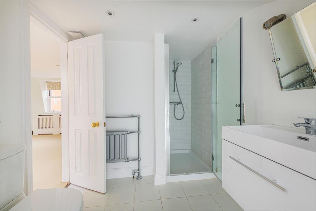 14 Montseratt Rd Bath 3.jpg