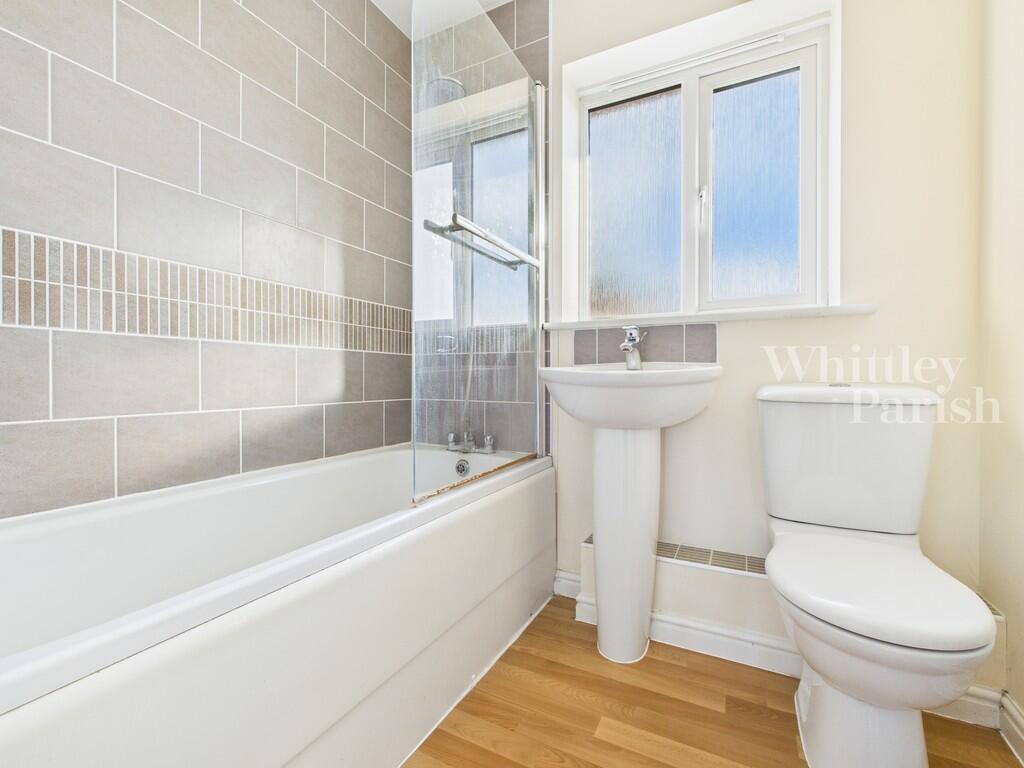 CAM04332G0-PR0563...