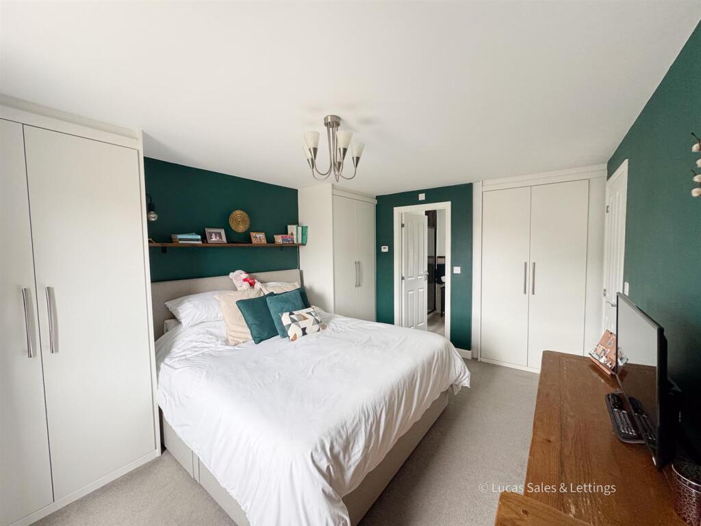 13 Sulgrave St Barton Seagrave-15.jpg