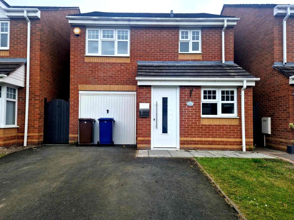Hereford Way Rugeley- 3 bedroom detached house fo