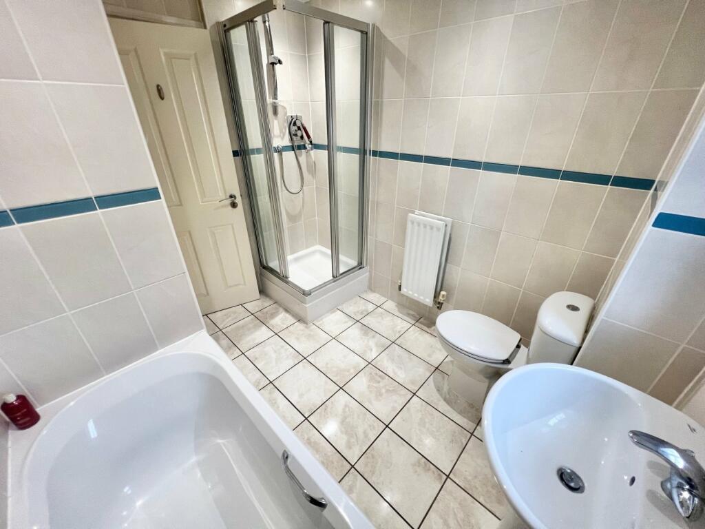 Main Bathroom
