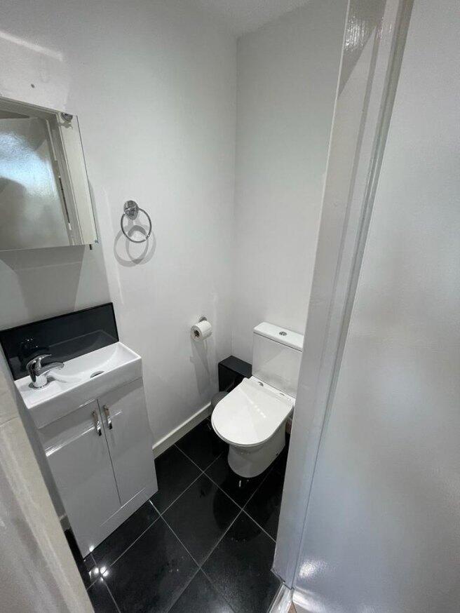 blenheim-gardens-nw2-4nt-982996