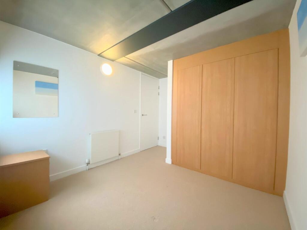 Bedroom 1 Aspect 2