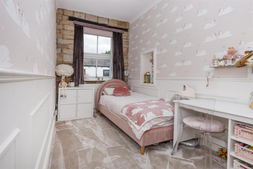 Bramleys Estate Agents - Upper Lane - Gomersal (44