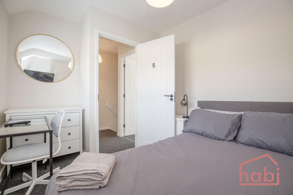 Bedroom 5