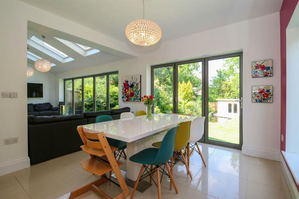Dining Area Aspect 2.jpg