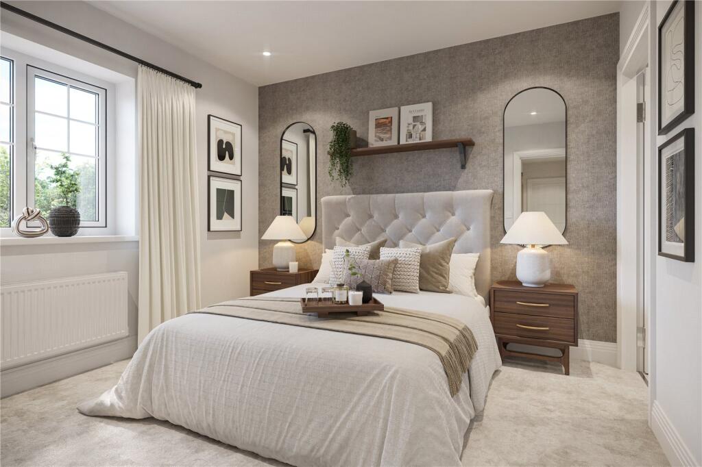 The Oak Bedroom 2