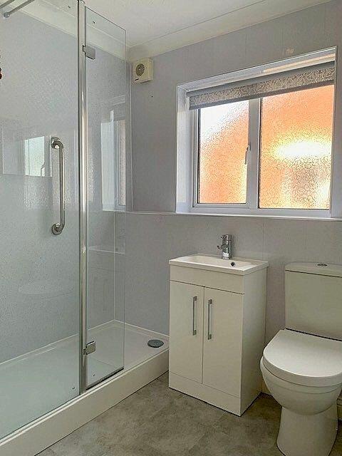 Shower Room/Wc