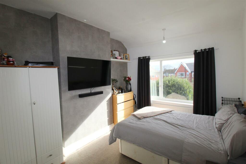 Sandhurst Ave, 38 Bedroom Two.JPG