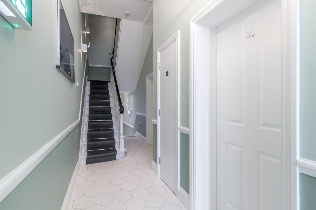 apartment_door