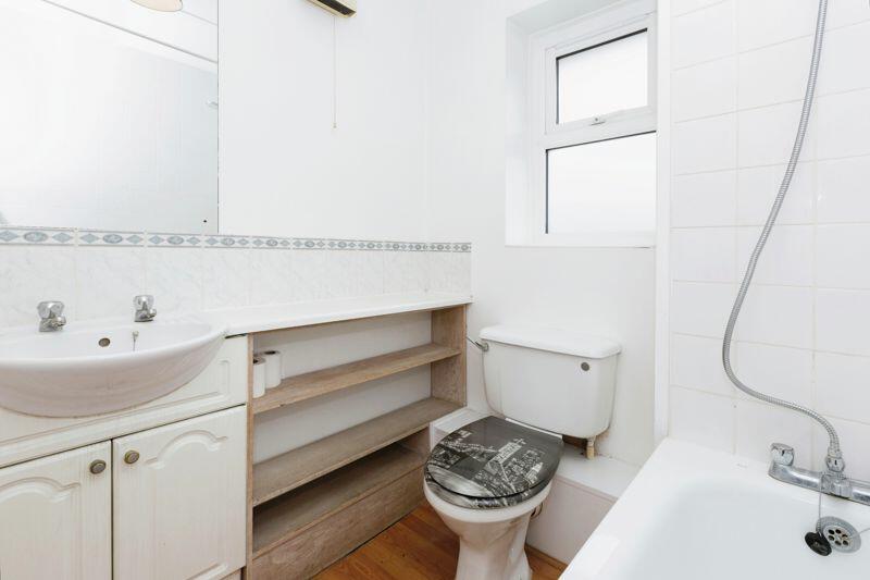 Bathroom (2)