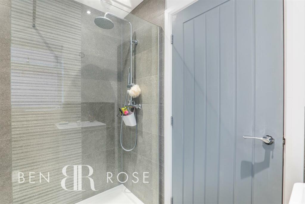 Bedroom Three Ensuite