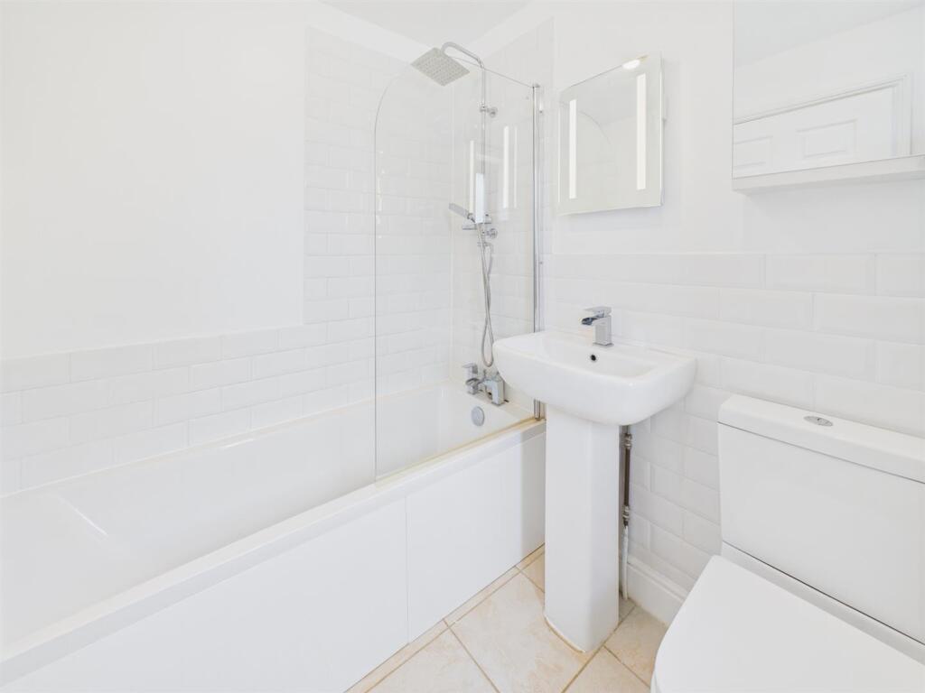 CAM03789G0-PR0067-ST