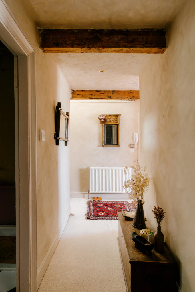 Croft-StLeonards-CottageInTheSky-Interior-39