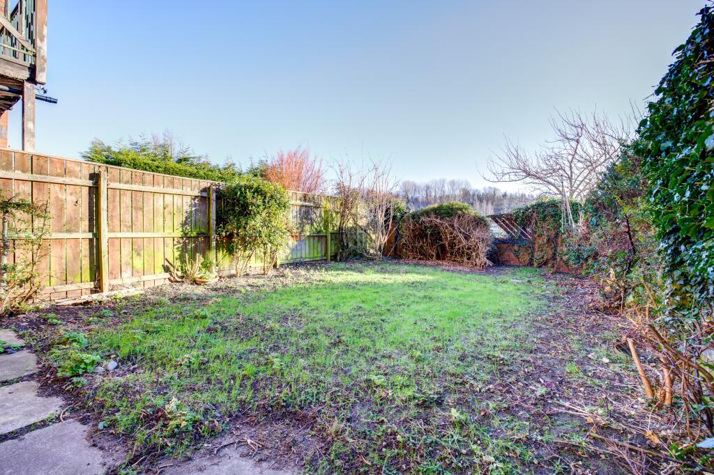 Exterior rear garden