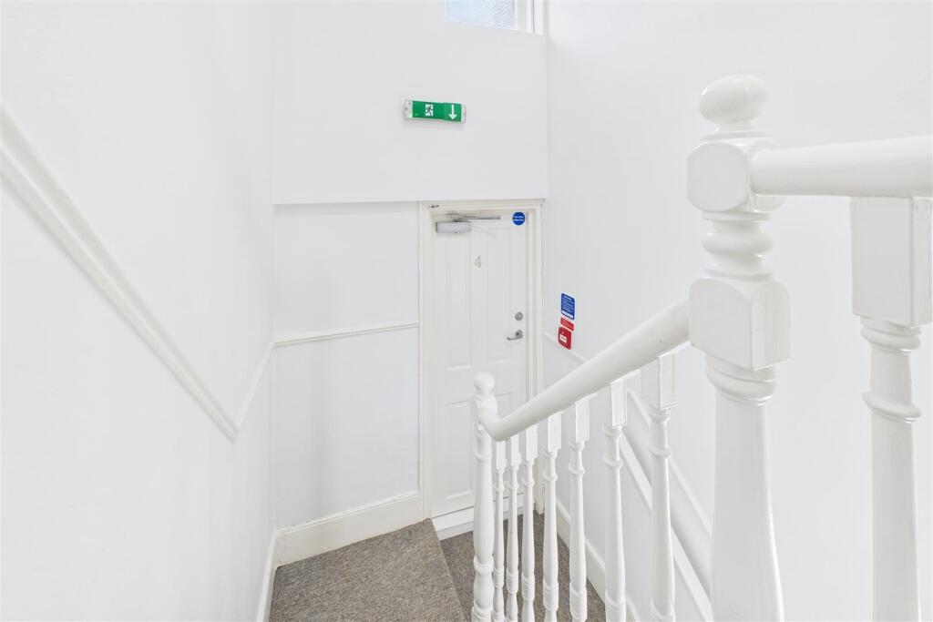 11 Osborne Villas, Kingsdown, Bristol BS2 8BP | Fr