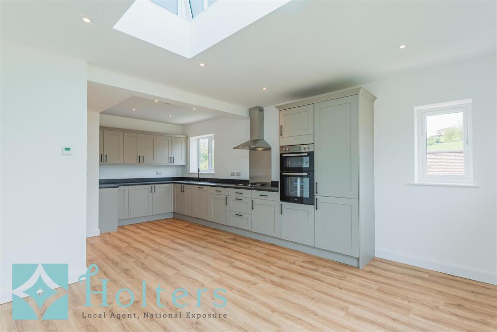 2 Garth Terrace, Knighton-27.jpg
