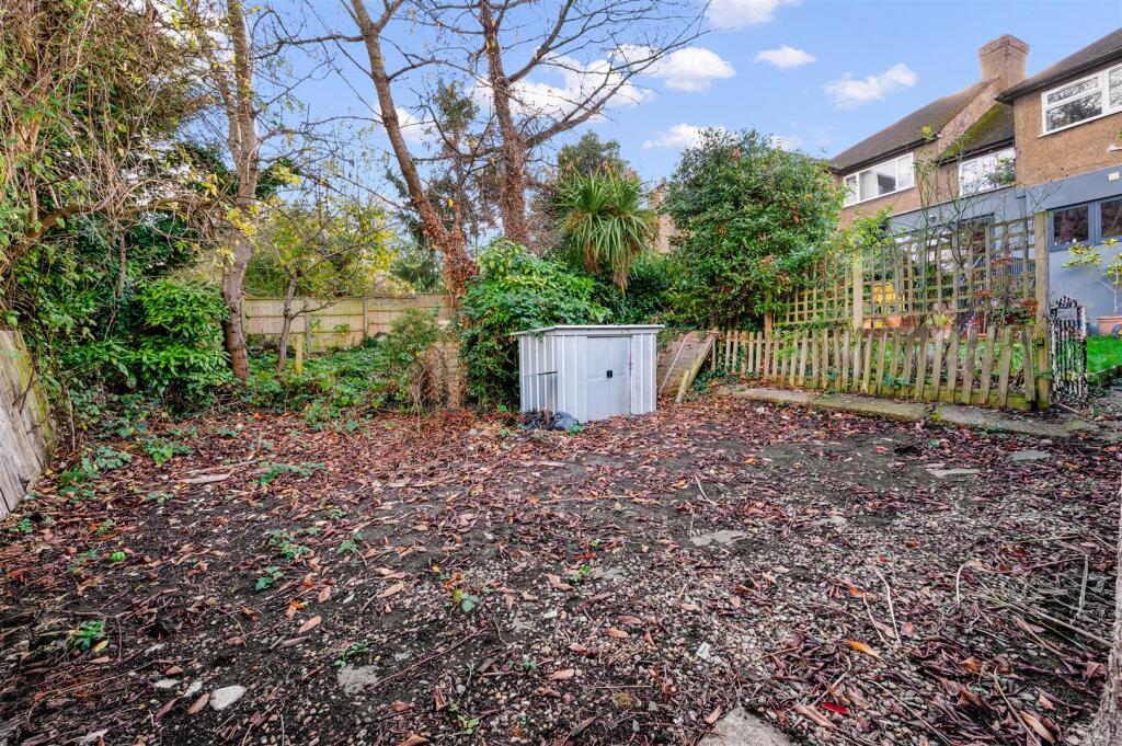 Daniels_71 Bryan Avenue, Willesden_12.jpg