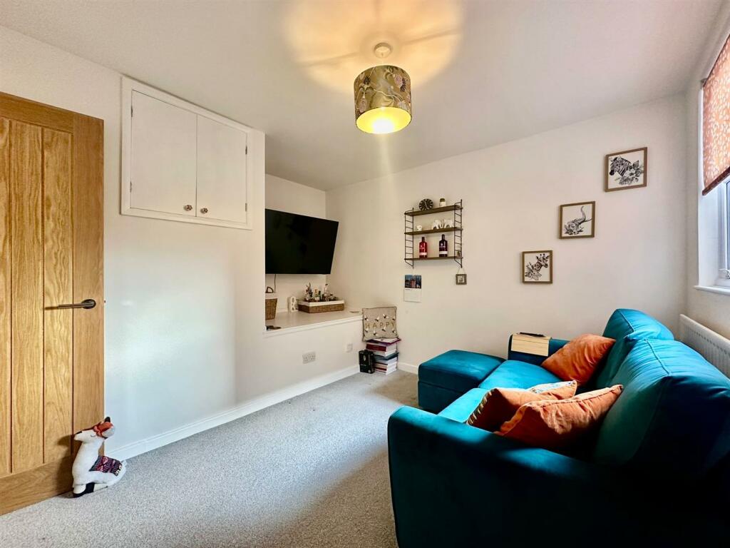 WhatsApp Image 2024-11-13 at 16.13.37_2b694e9b.jpg