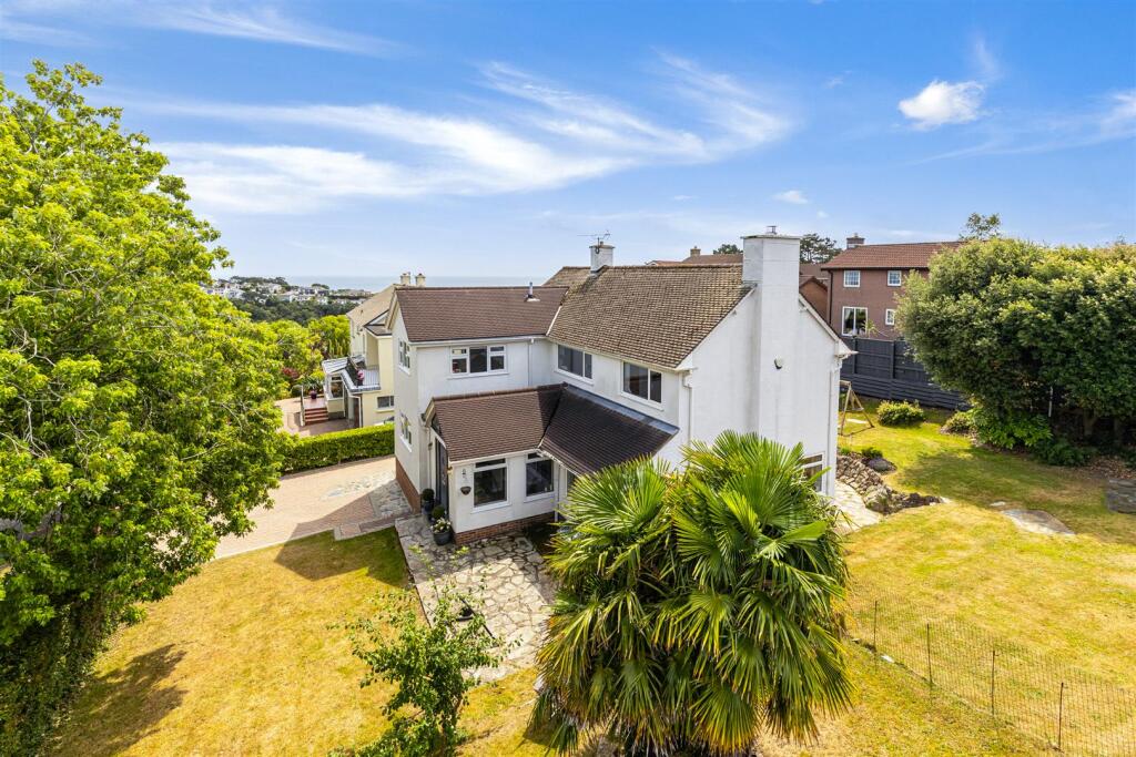 A05 - 20 Oxlea Close Torquay - 250714.jpg