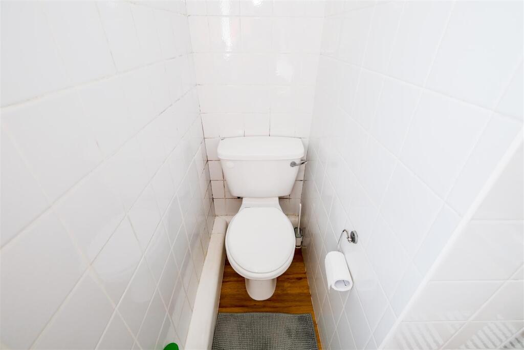 71 Bryon Road-4.jpg