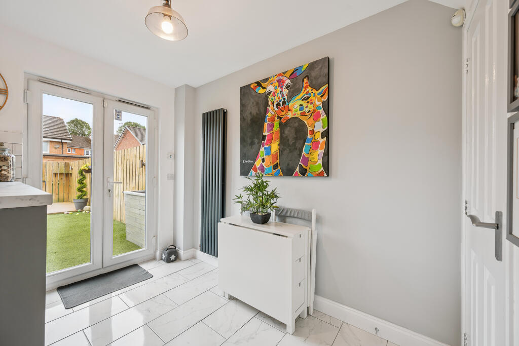 Kitchen/ Dining Room