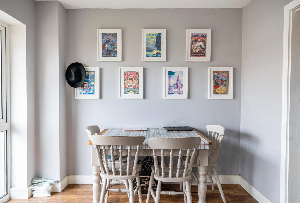 1374619-21-690b77...