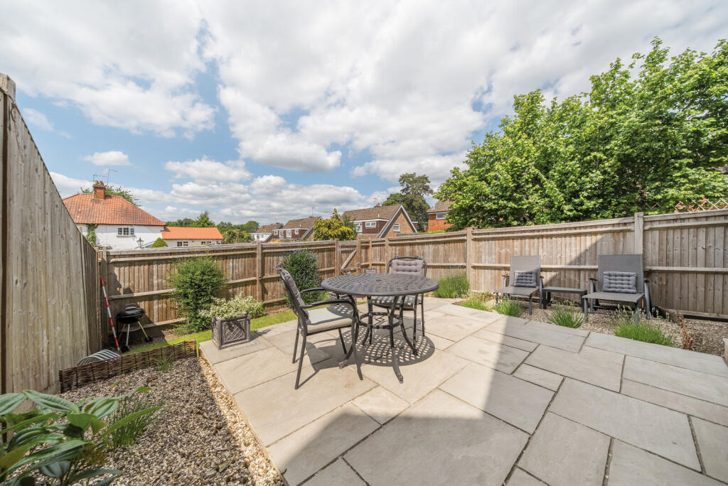 1302473-5-683da52...